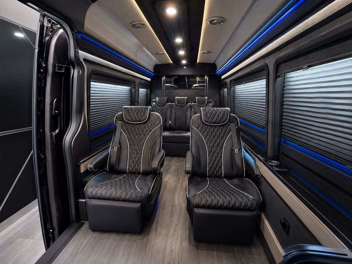 corporate shuttle buses and convention transportation in corpus christi