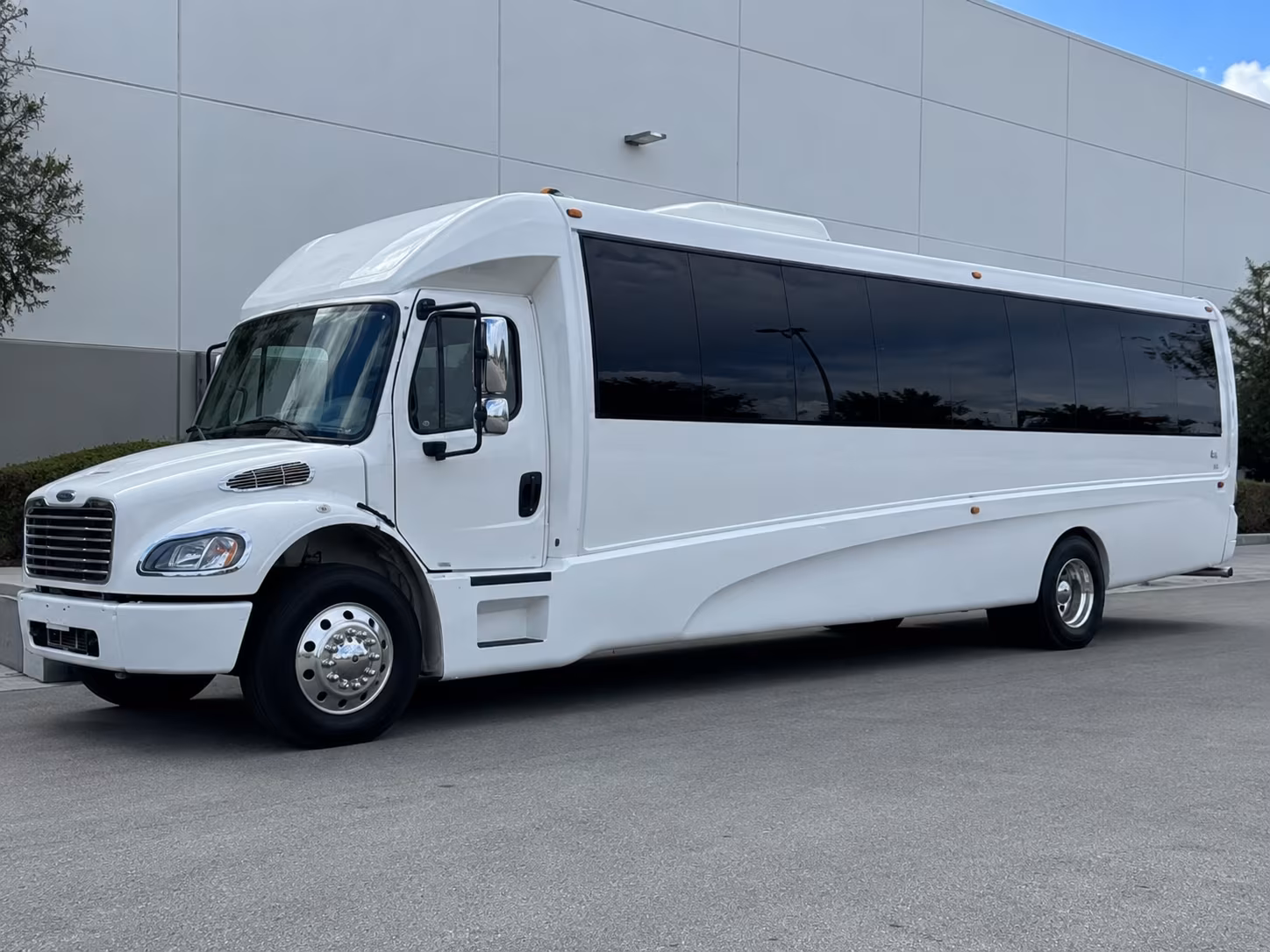 corpus christi quinceanera sweet 16 party bus rental
