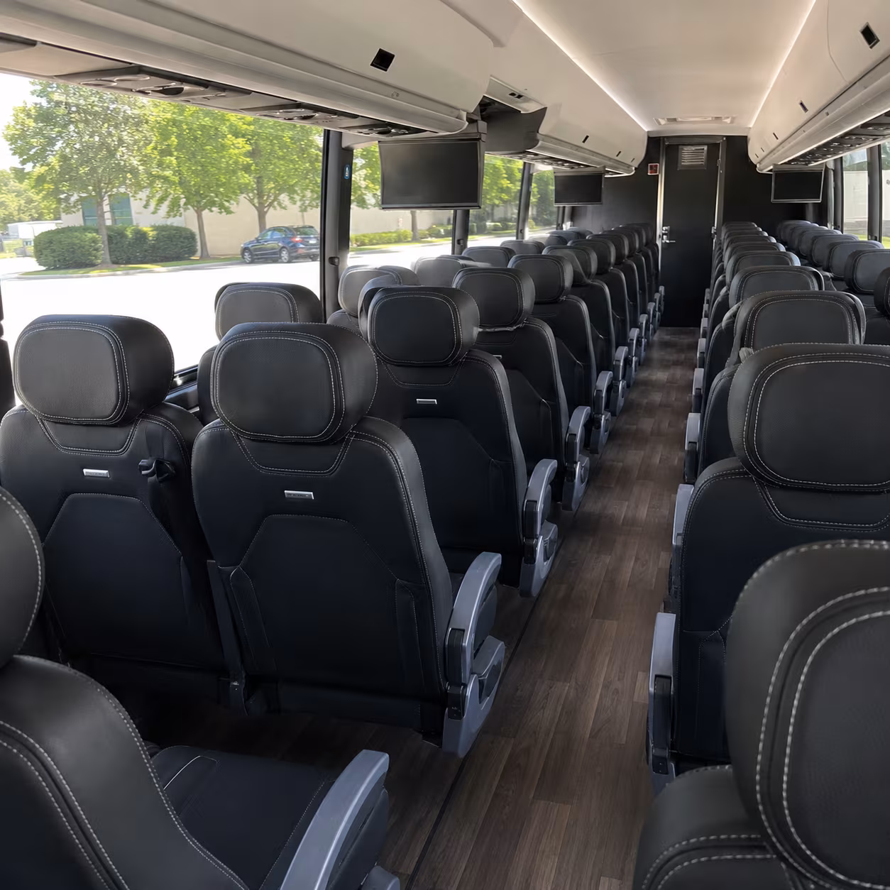 easily book transportation for your next prom 1