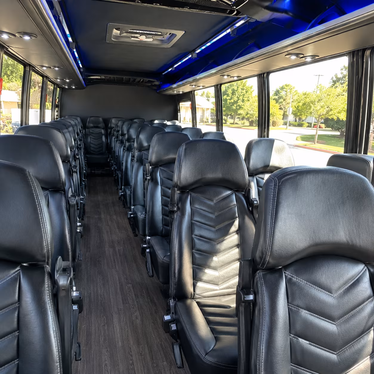 easily book transportation for your next prom 3
