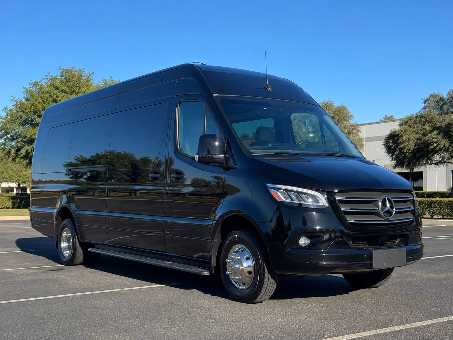easily book transportation for your next wedding 3