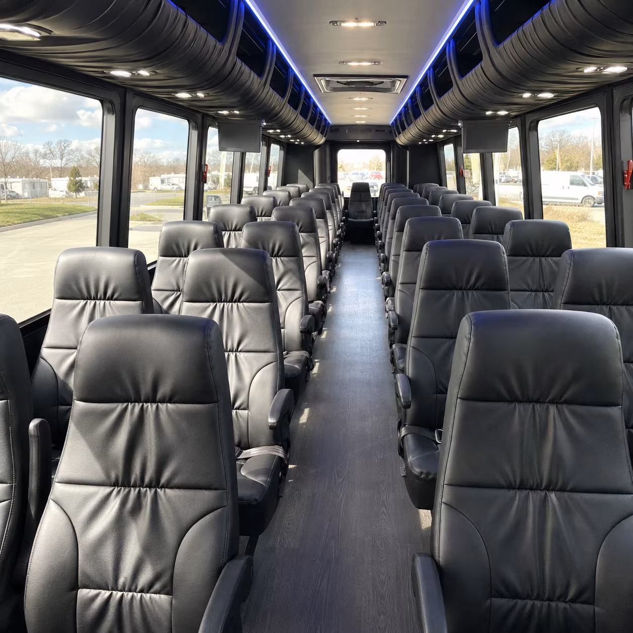 shuttle buses between corpus christi hotels and the american bank center